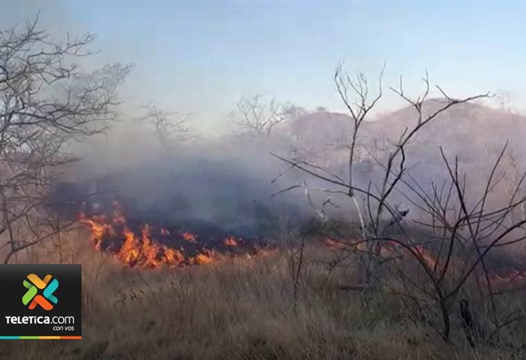 Bomberos ha atendido más de 5.3000 quemas en charrales este 2018