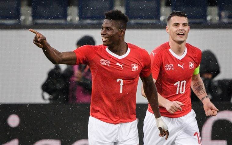 Breel Embolo, delantero de Suiza.|AFP