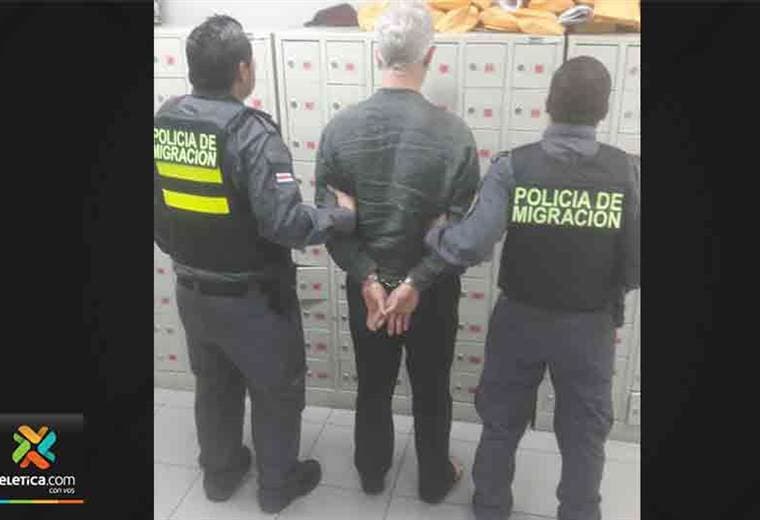 Migración detuvo a cuatro sujetos con causas pendientes