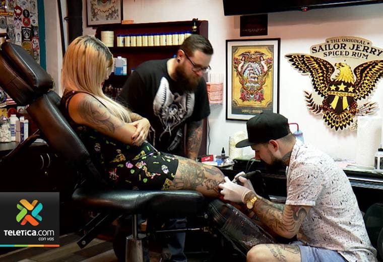 Negocio de tatuajes es modelo de franquicias y pymes