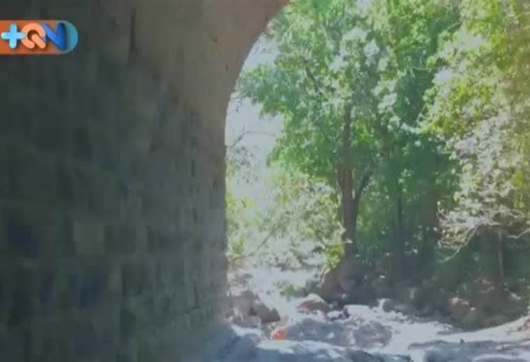 Desde el distrito de Hacienda Vieja en Orotina empezamos un recorrido por la línea del tren hasta llegar al pueblo de Concepción.