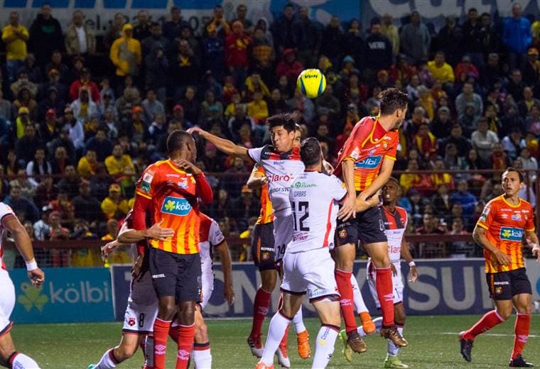 Herediano ante Alajuelense en el Rosabal Cordero.|Prensa Herediano