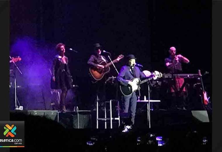 14.000 personas lo negaron todo con Joaquín Sabina