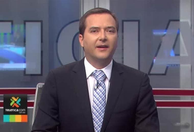 Escritores reciben homenaje en emisión postal que lanzó Correos de Costa Rica