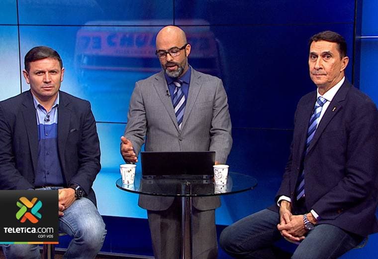 Rolando Fonseca y Guimaraes conversan sobre la convocatoria de jugadores para el Mundial Rusia 2018