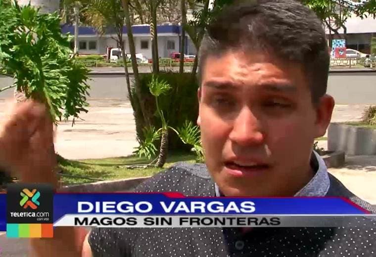 Por medio de la magia una organización ayudará a jóvenes en riesgo social