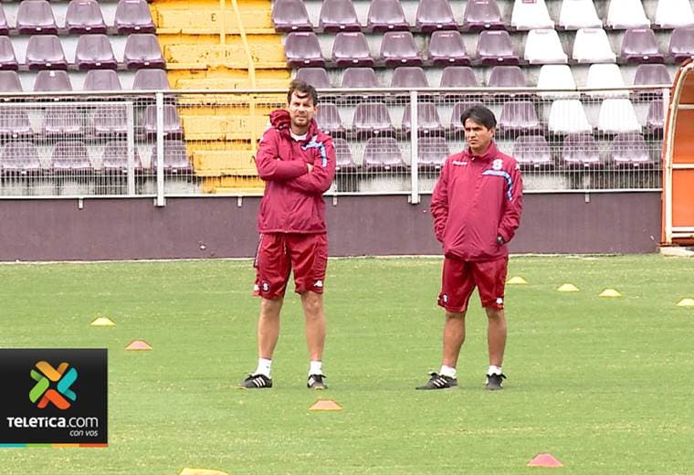 Saprissa vuelve a apostar por los técnicos nacionales como fórmula confiable