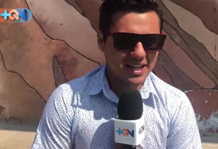 Uno de los pueblos más coloridos en Tilarán es Río Piedras, aquí un proyecto cultural se propuso llenar de arte y vida las paredes grises que se ubican en la comunidad.  Durante el recorrido conocimos a varios vecinos quienes con su carisma y su talento aportan un valor único y especial a la comunidad.