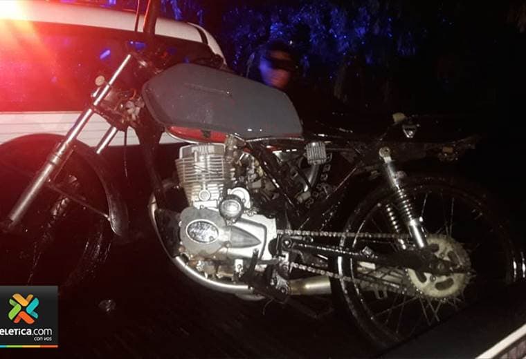 Sujeto intenta huir de operativo de tránsito y atropella a oficiales