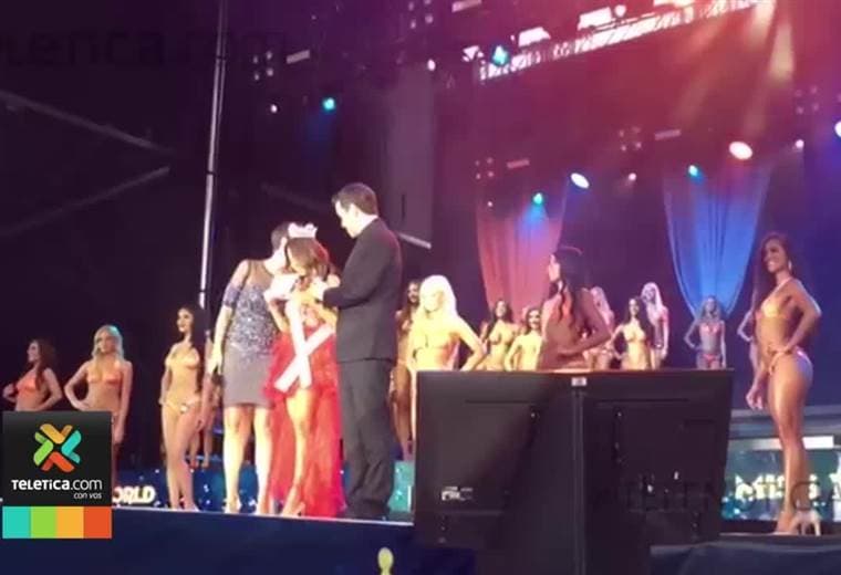 La chica Hooters tica ganó Miss Hooters internacional