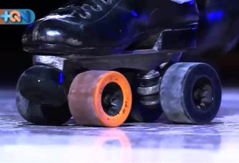 Este salón de patines popular De San Pedro De Montes de Oca lo regresa a uno en el tiempo.    Lo mejor de la música disco envuelve a los visitantes, al ritmo de unos patines en un ambiente muy familiar.