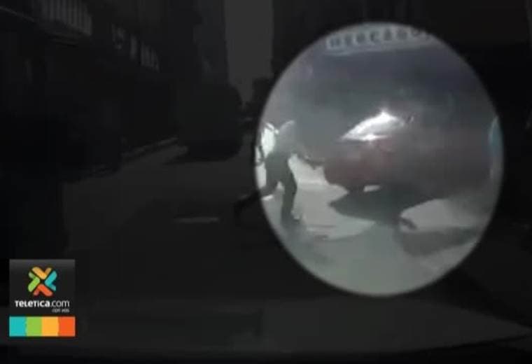 Taxista fue condenado a seis meses de prisión por atropellar a un tráfico en Moravia