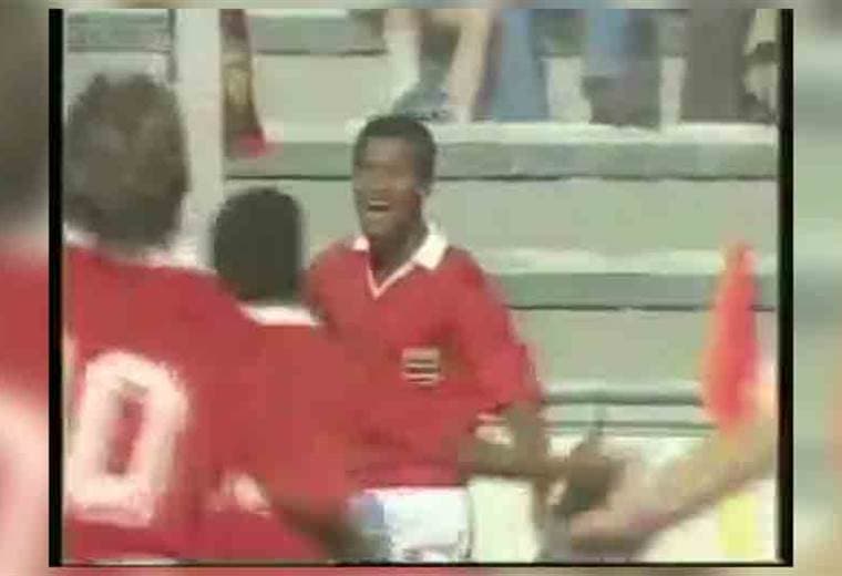 Se cumplen 28 años del gol que nos puso en el firmamento del fútbol mundial 