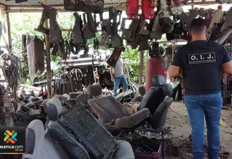 OIJ desmantela venta de repuestos que desarmaba carros robados