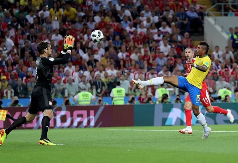 Paulinho, delantero de Brasil.|FIFA.com