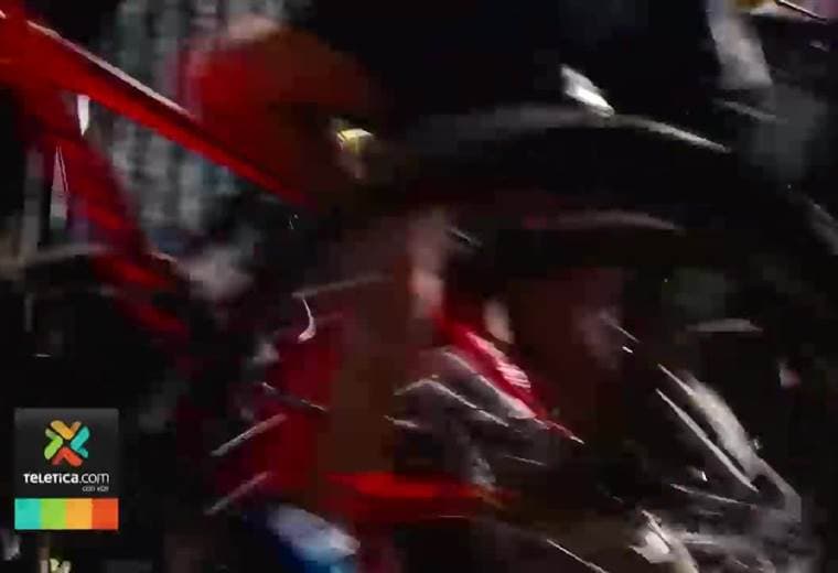 Más de mil ciclistas participaron este domingo en la celebración del Día Mundial de la Bicicleta.