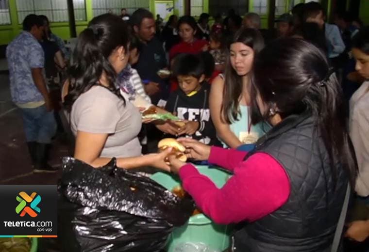 Ticos en Guatemala se unen para ayuda a los damnificados por el volcán de Fuego