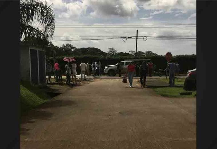 Ciclista muere atropellado por vehículo liviano en Pital de San Carlos