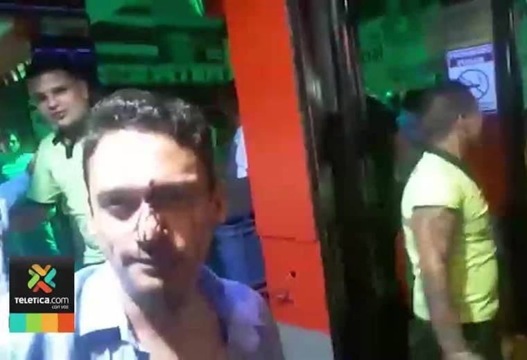 Encargados de un bar en la calle de La Amargura aseguran que nunca agredieron a ingeniero golpeado