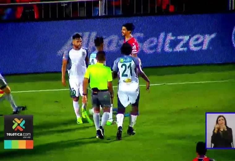 Alajuelense, Cartaginés y Limón no tienen la licencia al día para jugar el fin de semana
