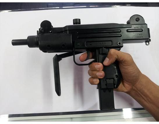 OIJ investiga a agentes de la Uprov por desaparición de armas tipo mini uzi