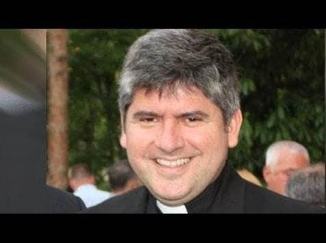 Papa Francisco nombra Nuncio Apostólico en África a sacerdote costarricense Dagoberto Campos 