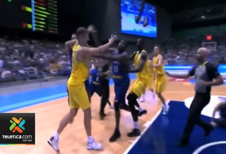 Federación Internacional de Baloncesto abre investigación contra Australia y Filipinas por pelea 