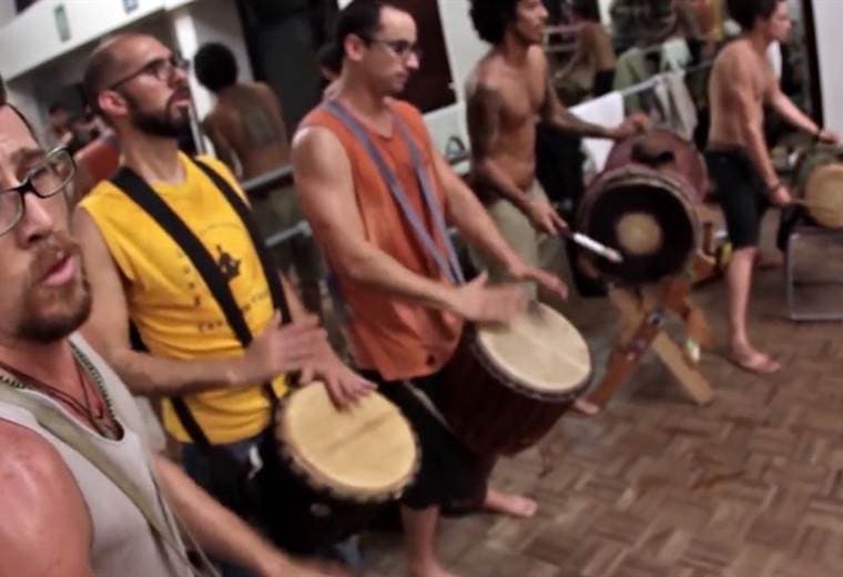 Nuestro país se llena de festivales valiosísimos en estos días y queremos que usted esté enterado de los más pequeños detalles. No se pierda toda la información necesaria para poder disfrutar de las actividades, de los espacios urbanos y de todo lo que hay para hacer y disfrutar...entre estrellas.