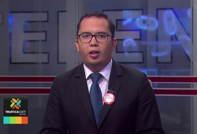 Diputados ‘bombardearon' con más de 900 mociones la reforma fiscal