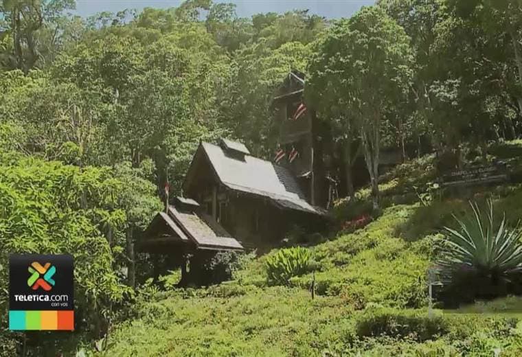 A través de los maravillosos paisajes de la cordillera de Talamanca se esconde un lugar exótico