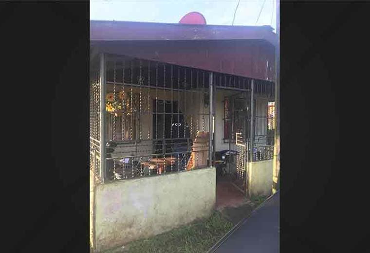 Policía captura a familia por venta de droga