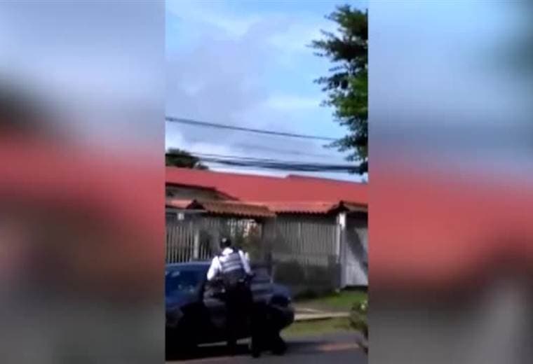 Oficiales de Tránsito detuvieron a conductor que habría intentado darse a la fuga