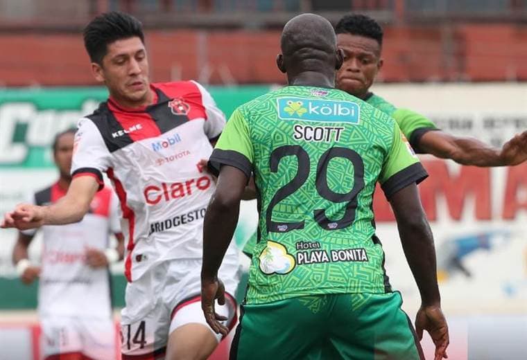Facebook Liga Deportiva Alajuelense. 