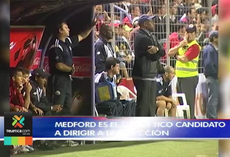 Hernán Medford es el único tico entre los ocho candidatos para dirigir a La Sele