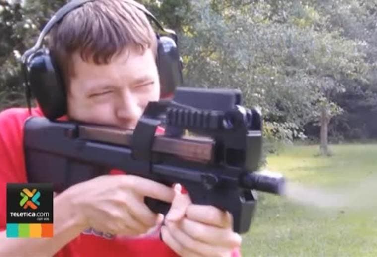 Una de las armas decomisadas en Garabito usa un poderoso cartucho conocido como 'mata policías'