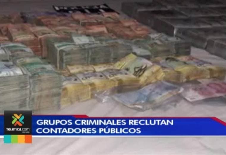 Grupos criminales reclutan contadores públicos, notarios y abogados para legitimar dinero