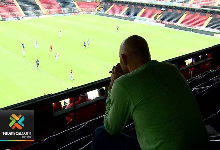 Cuerpo técnico de La Sele regresó a los estadios y estuvo presente en cuatro juegos de la Fecha 3