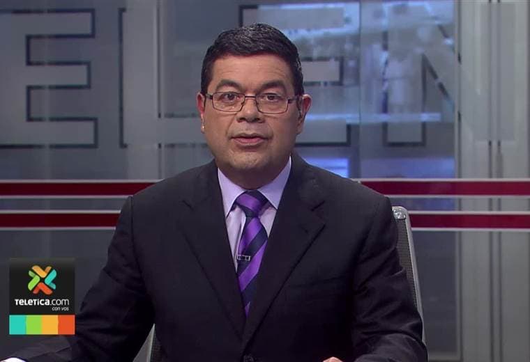 Justin Luna es un talentoso cantante de rancheras que se dio a conocer en el Mercado Central