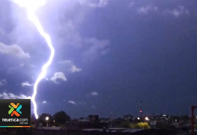 Agosto registró el rayo más potente desde que se tienen registros