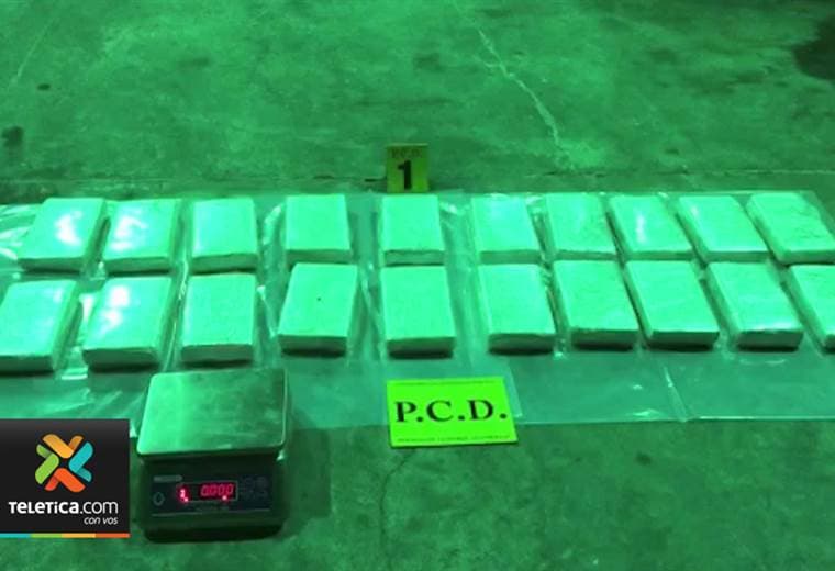 Detienen furgón guatemalteco cargado de cocaína cuando intentaba salir del país por Peñas Blancas