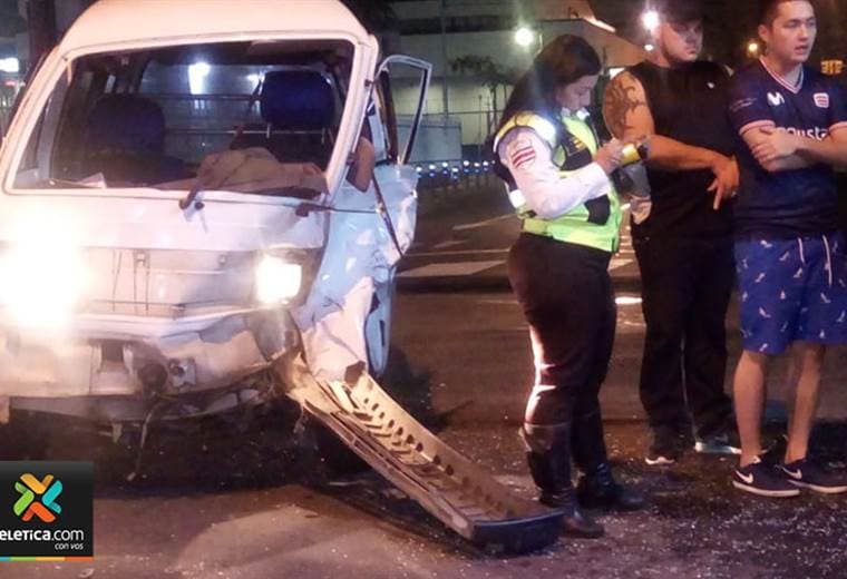 Menor de 3 años sale expulsada de vehículo tras colisión detrás de Pase Colón