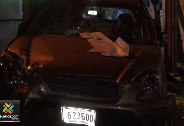 Menor de 3 años sale expulsada de vehículo tras colisión detrás de Pase Colón