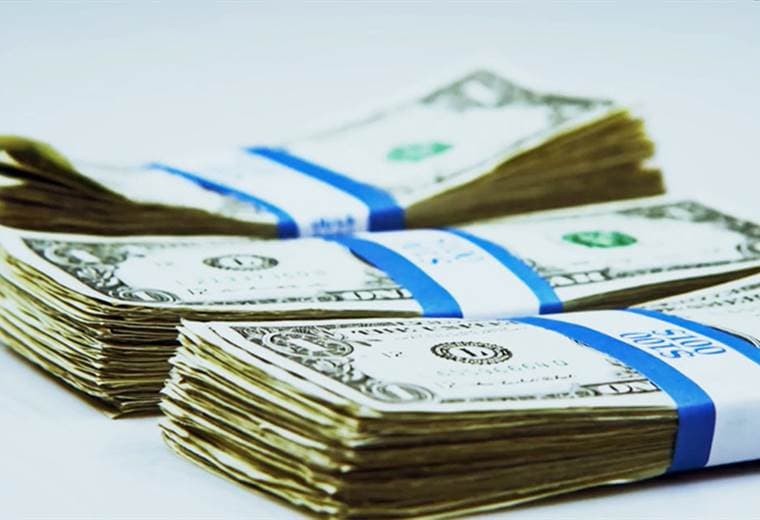 ¿A qué se debe el aumento del dólar?