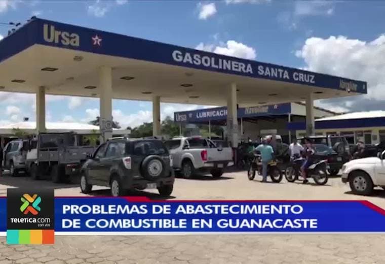 Reportan desabastecimiento de combustible en Limón y Guanacaste