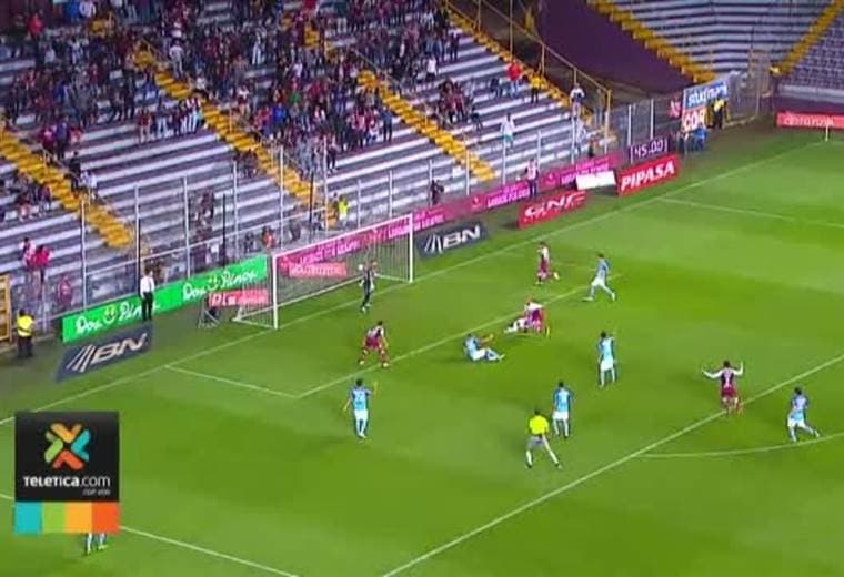 Saprissa distribuyó sus goles en nueve jugadores