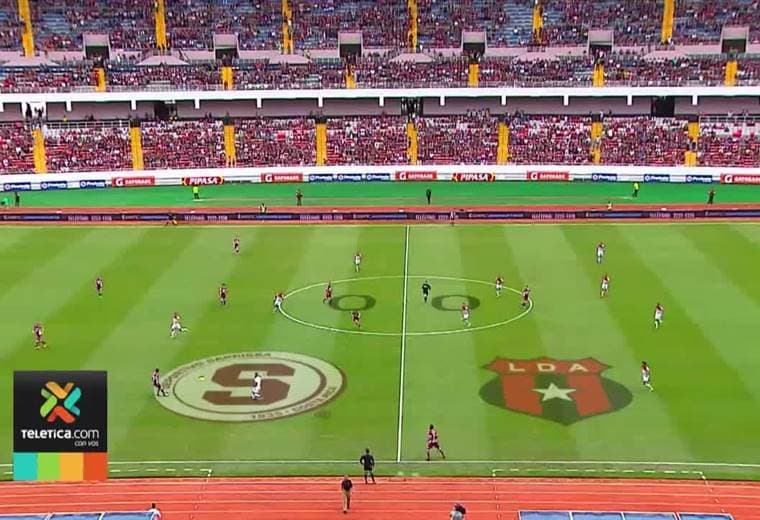 Saprissa solo ha perdido cuatro partidos de los 34 jugados en el Estadio Nacional