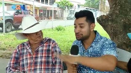 Visitar el pueblo de Bagaces, propiamente el distrito de La Fortuna, es encontrarse con los personajes que le dan vida y alegría a este sitio.   Nuestro periodista José Miguel Cruz, hizo un recorrido por este cantón y nos presenta a los personajes más pintorescos de este pueblo bagaceño.