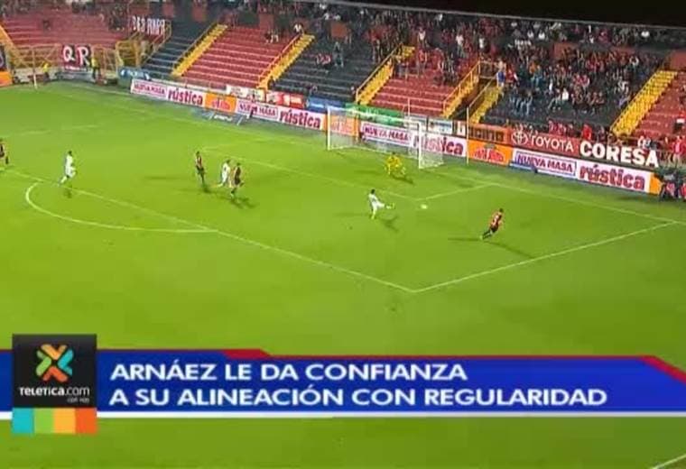 Luis Diego Arnáez no planea cambios en la alineación de Alajuelense para enfrentar a Grecia