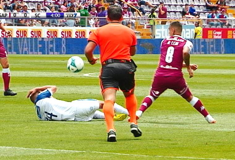 Reviva Saprissa vs San Carlos