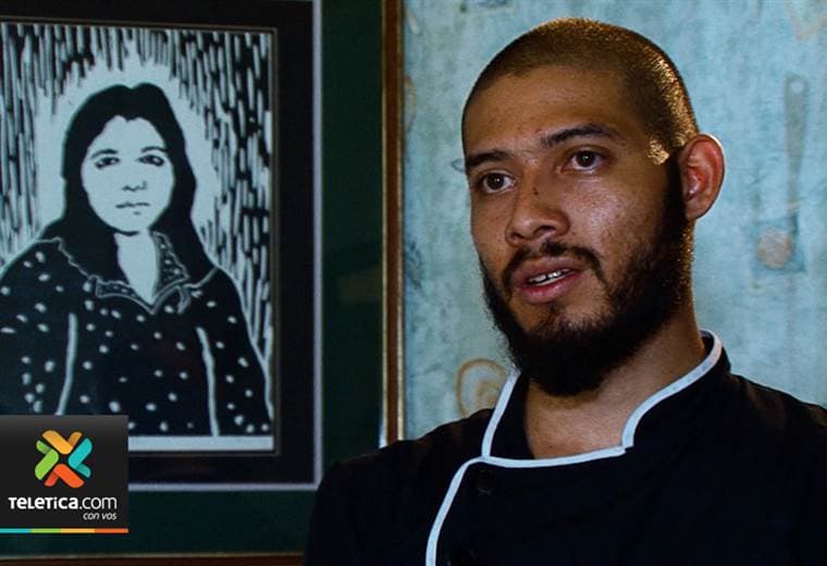 Joven con parálisis cerebral, epilepsia y asma no se rinde a su sueño de ser un gran futbolista